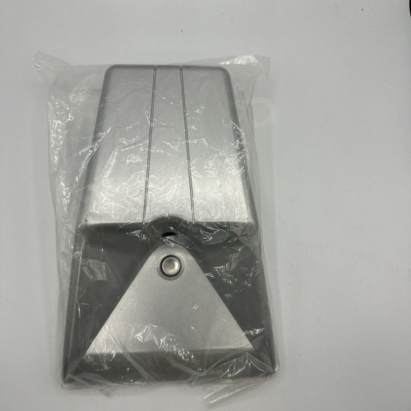 Clubhouse Collection Executive Golf Putting Partner Trainer With Ball Return - Picture 4 of 7